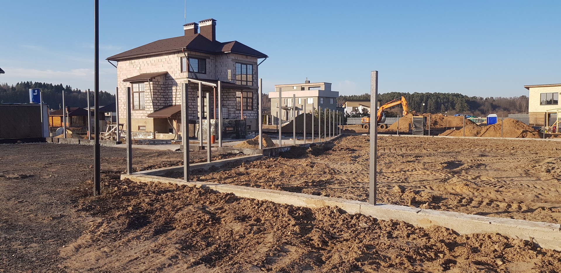 Расширен перечень объектов, строительство которых возможно без получения разрешения на строительство